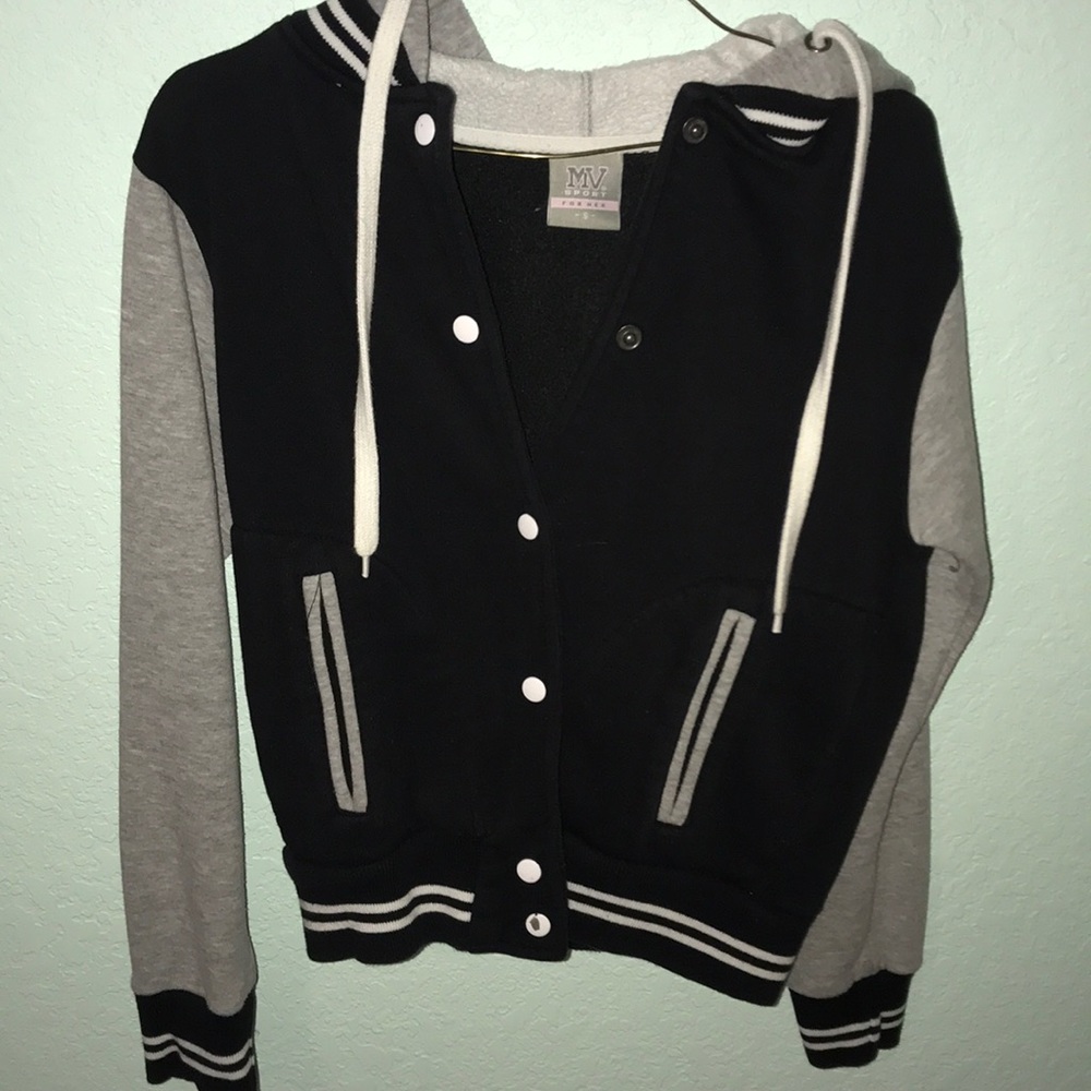 Women’s Size Small Button-Up Hooded Jacket